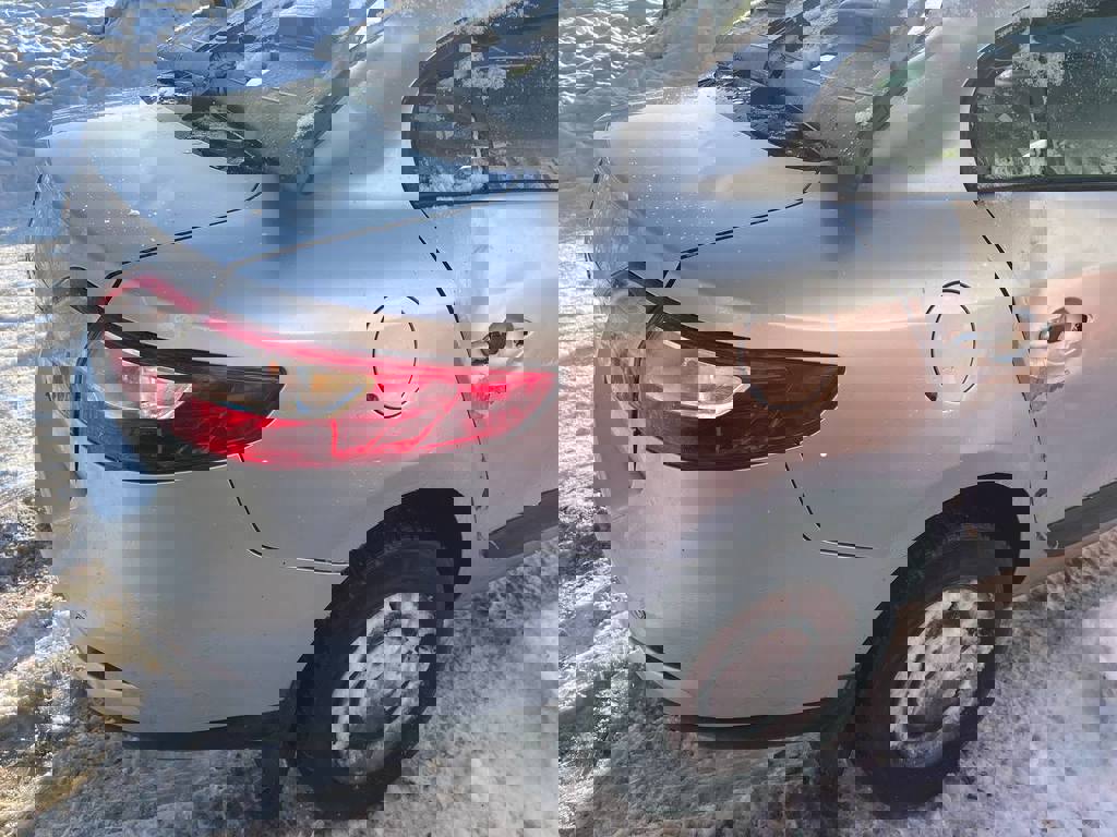 Renault Fluence 10-17 для Крыло заднее правое