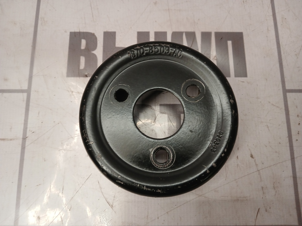 Ford Focus 2 05-08 для Шкив водяного насоса (помпы)
