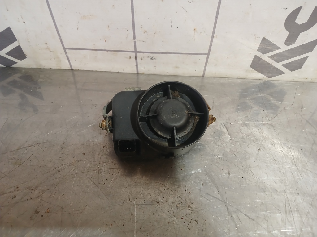 Peugeot 307 2001-2008 для Сирена сигнализации (штатной)