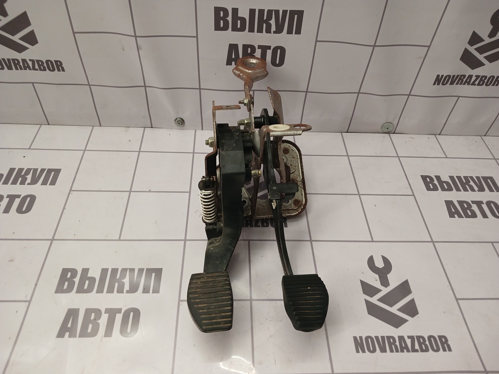 Peugeot 307 2001-2008 для Блок педалей
