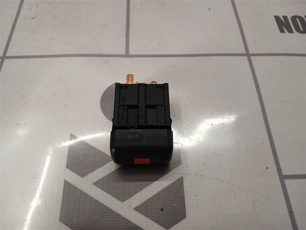 Opel Zafira A 99-05 для Кнопка аварийной сигнализации