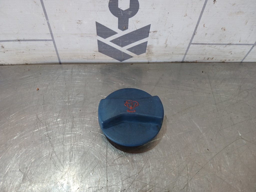 VW Passat B5 96-00 для Крышка расширительного бачка