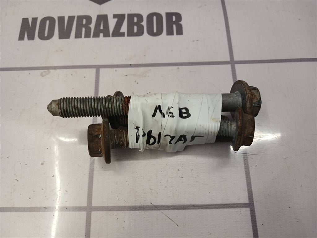 Skoda Octavia A5 1Z   04-13 для Болт