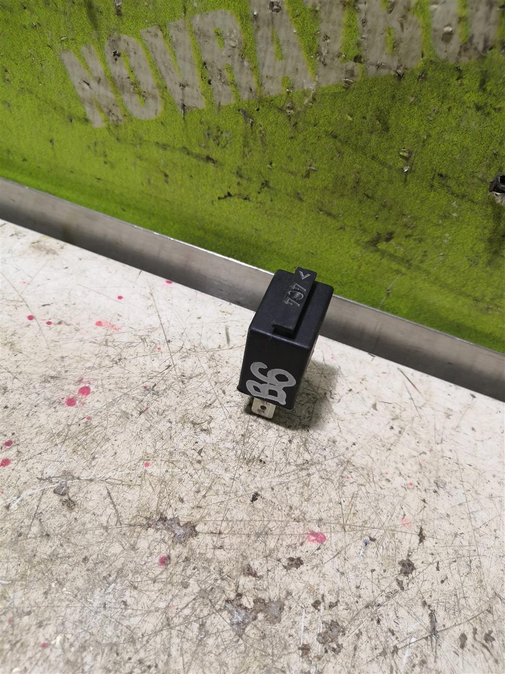 VW Passat B6 05-10 для Реле