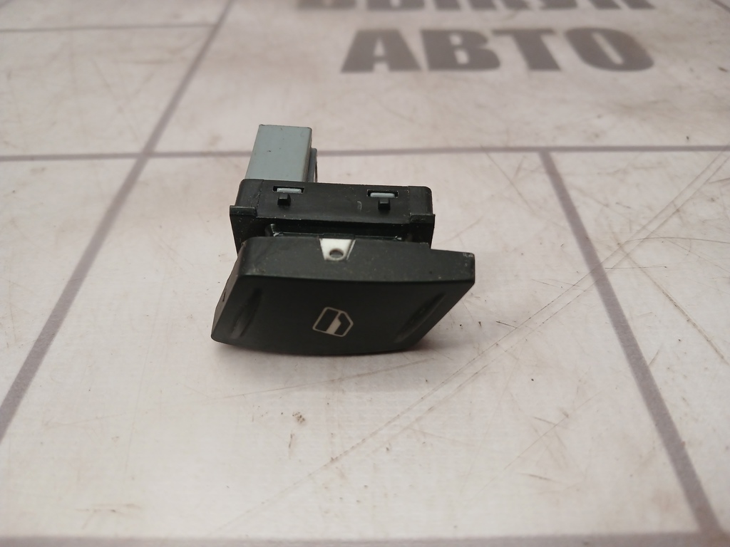 Skoda Yeti 2009-2018 для Кнопка стеклоподъемника