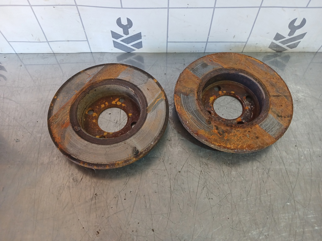 Audi 80  90  B3  86-91 для Диск тормозной передний не вентилируемый