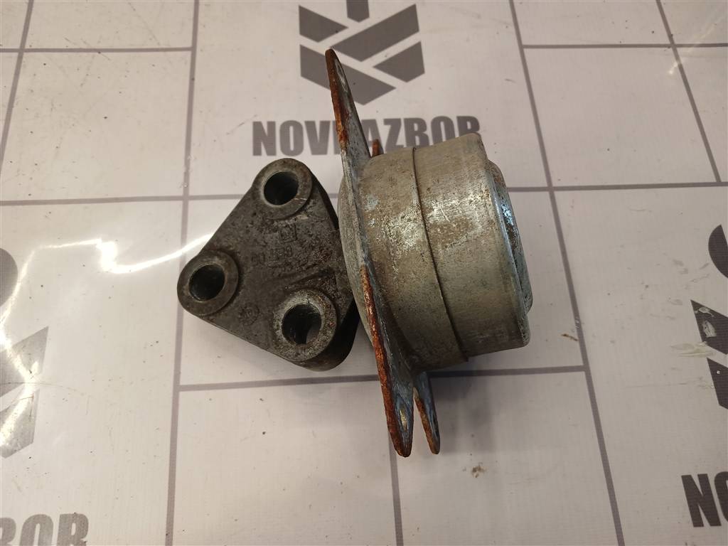 Opel Zafira A 99-05 для Опора двигателя