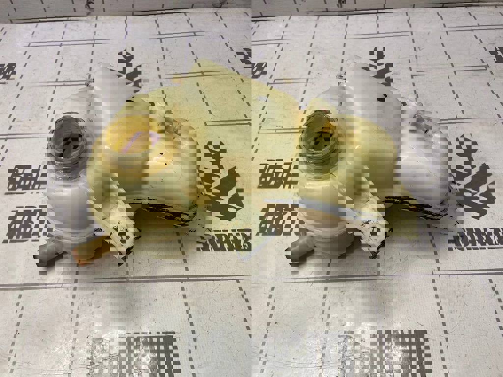 Daewoo Nexia 95-16 для Бачок расширительный