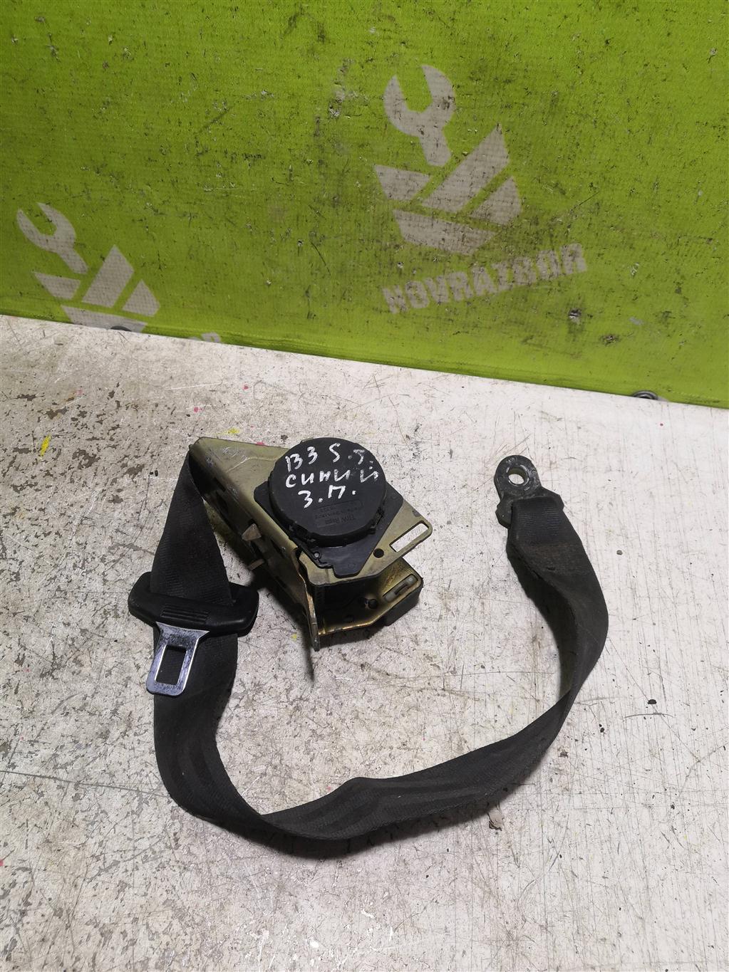 VW Passat  B3  1988-1993 для Ремень безопасности