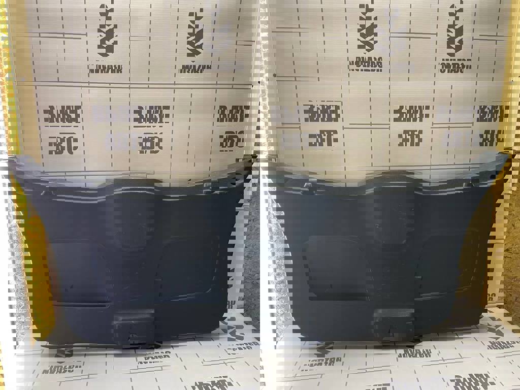 Renault Clio 3  2005-2012 для Обшивка двери багажника