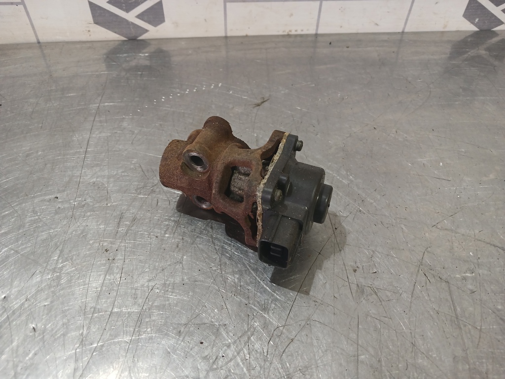 Mazda 323 BA 94-98 для Клапан рециркуляции выхлопных газов