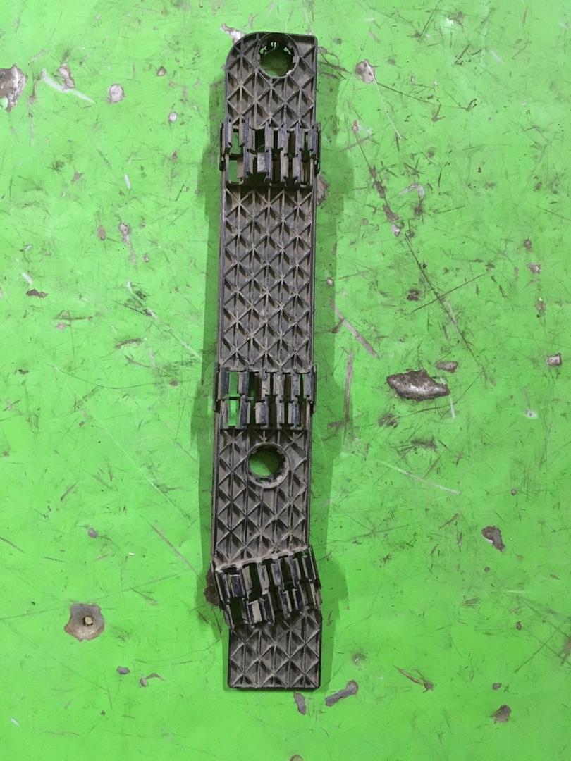 VW Golf 6 09-12 для Кронштейн