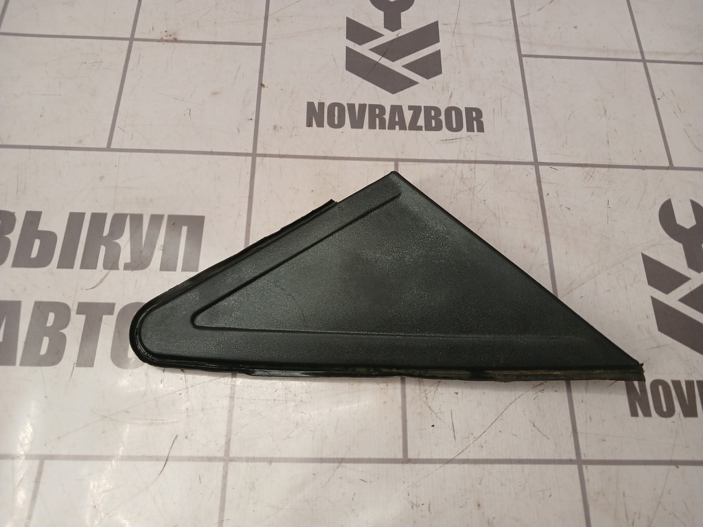 Ford Focus 2 05-08 для Накладка зеркала правого