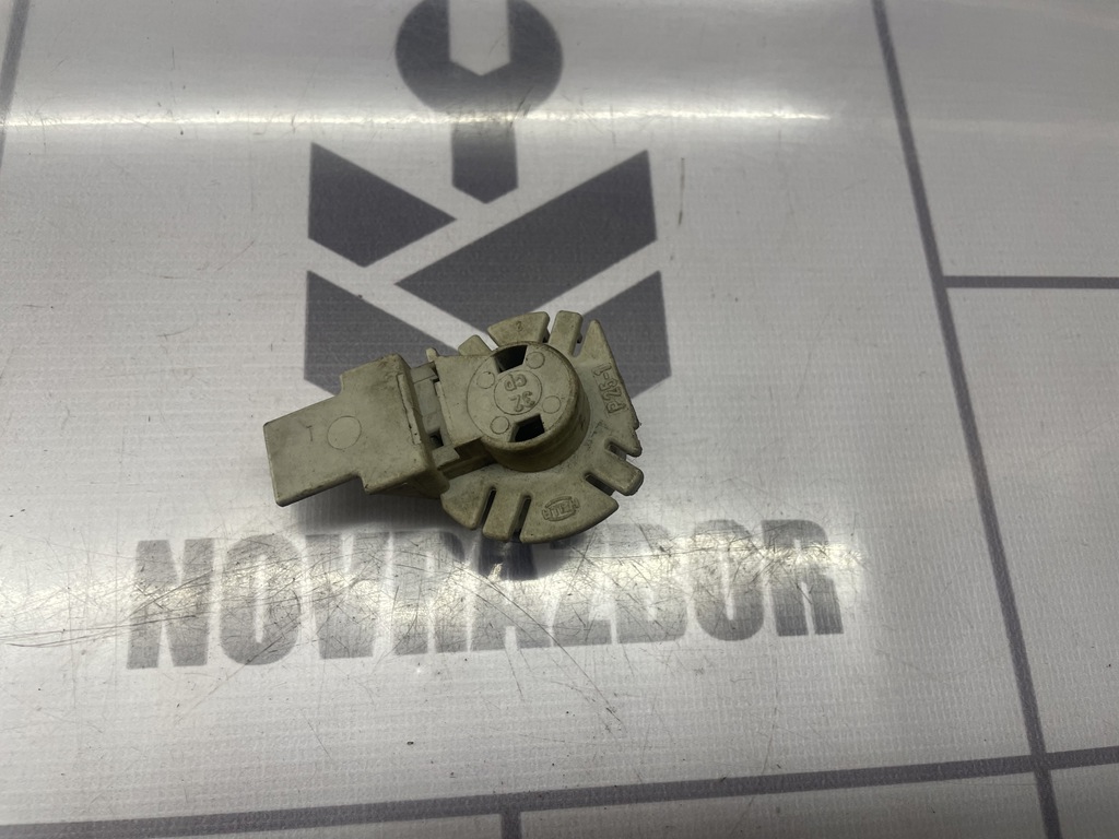 Audi 80  90  B3  86-91 для Патрон