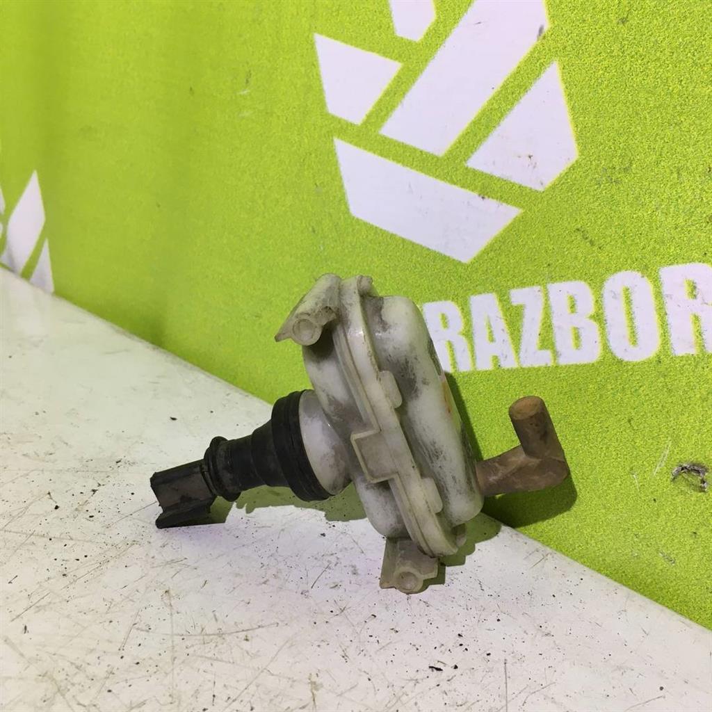 VW Passat  B3  1988-1993 для Активатор замка багажника