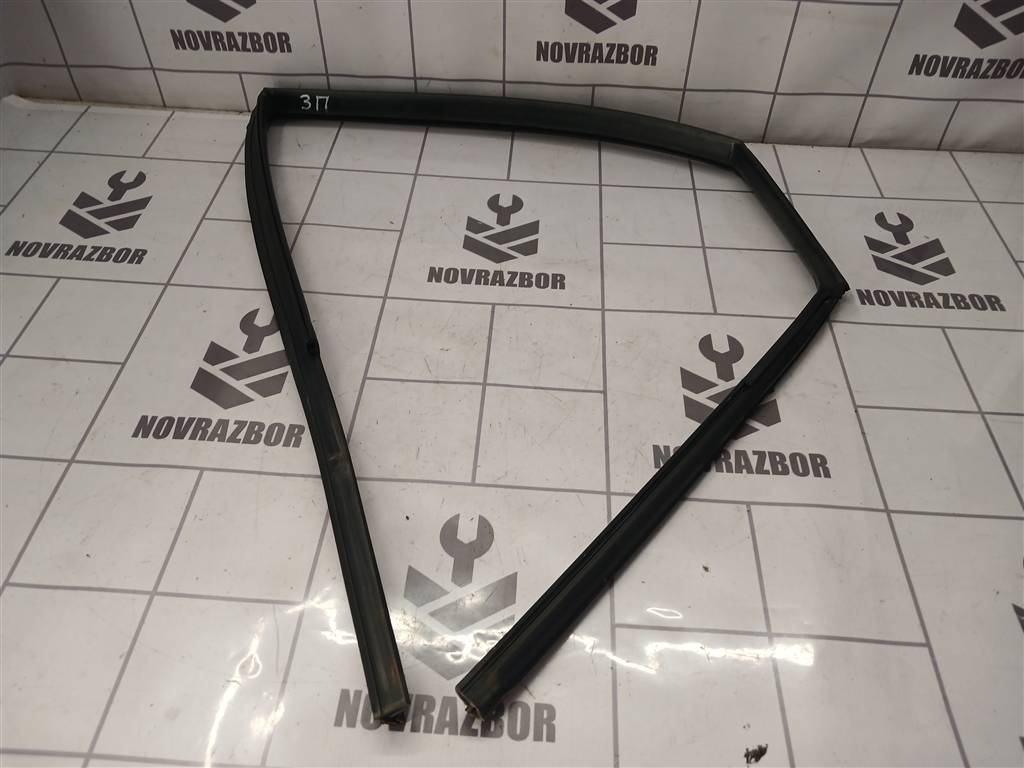 Chevrolet Lacetti 04-13 для Уплотнитель стекла двери