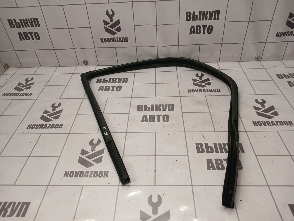 Renault Logan 2005-2014 для Уплотнитель стекла двери