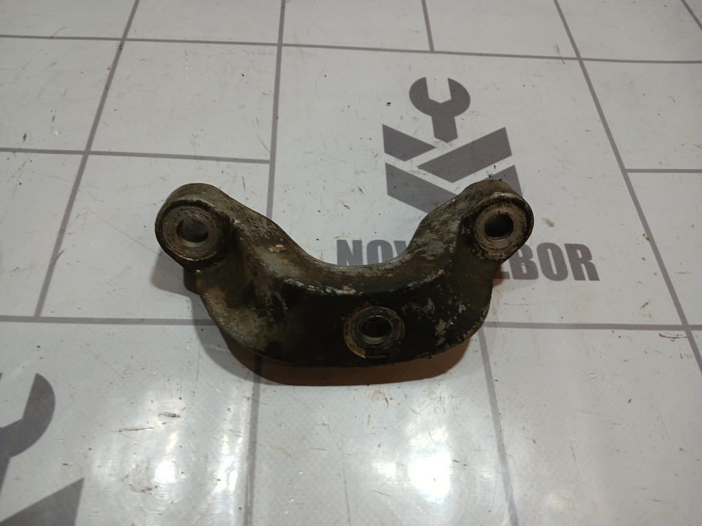 LADA VESTA 15-19 для Кронштейн опоры двигателя