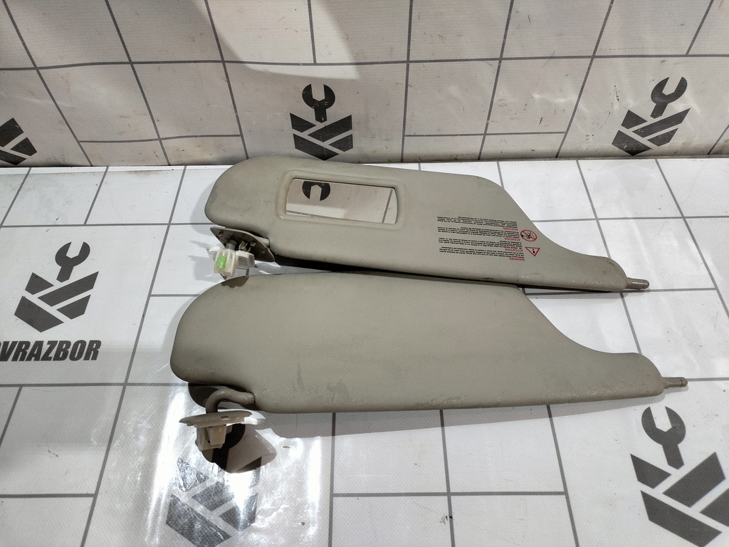 Renault Clio 3  2005-2012 для Козырек солнцезащитный (внутри)