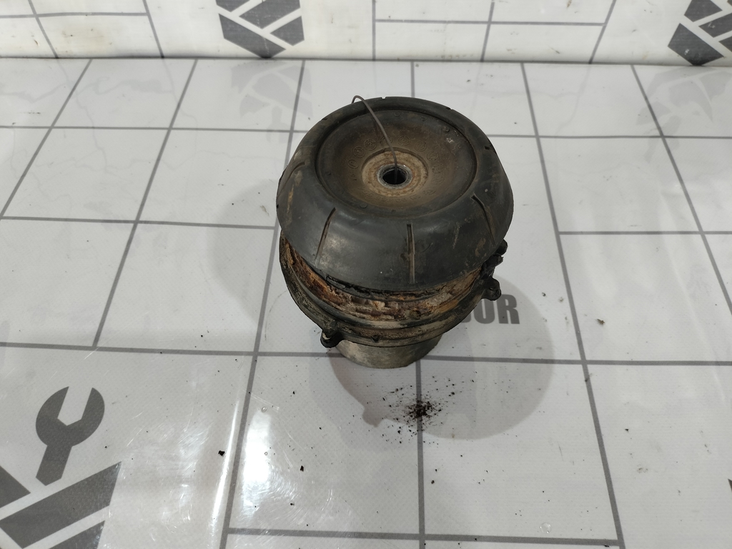 Opel Corsa C 2000-2006 для Опора переднего амортизатора