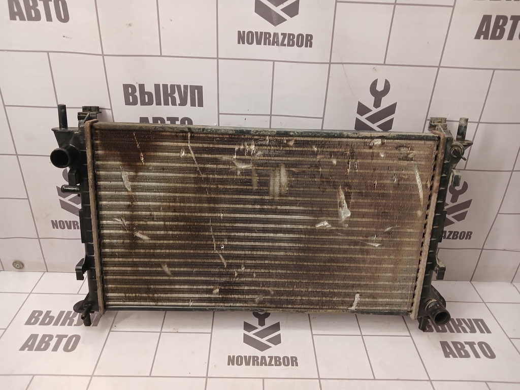 Ford Focus 1 1998-2004 для Радиатор основной