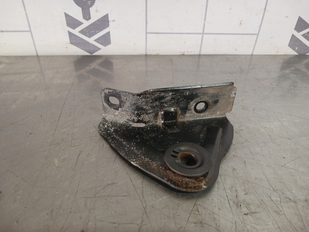 Ford Focus 2 05-08 для Кронштейн (сопут. товар)