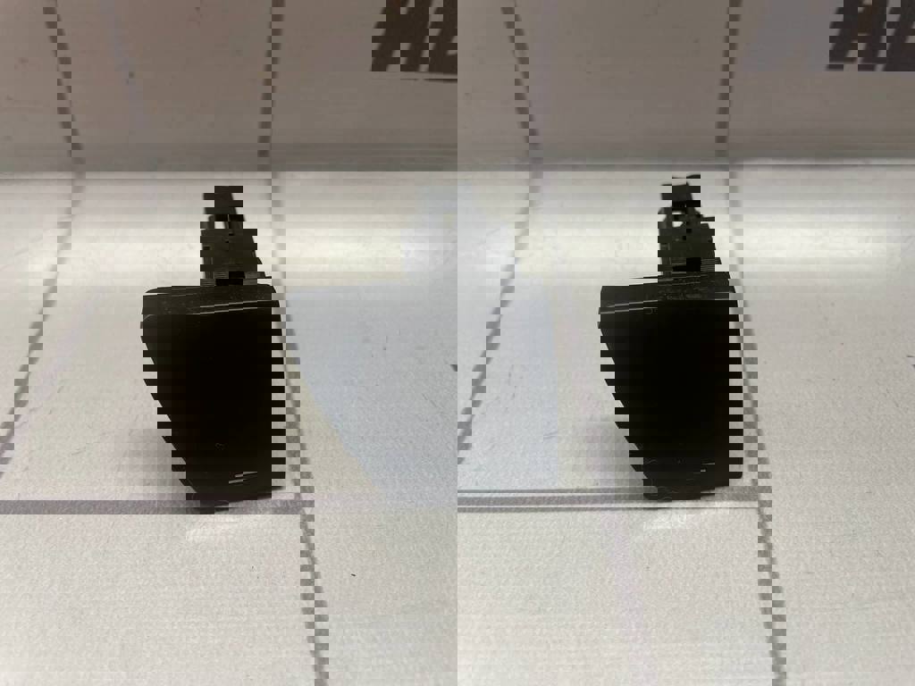 Peugeot 307 2001-2008 для Заглушка