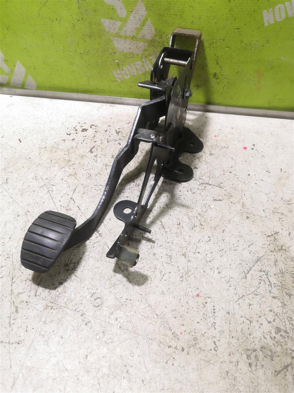 Renault Megane 2 02-09 для Педаль тормоза