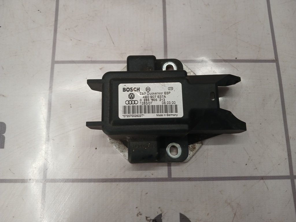 VW Passat B5 96-00 для Датчик ускорения