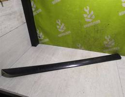 Молдинг передней левой двери для Ford Focus 1 1998-2004  запчасти бу