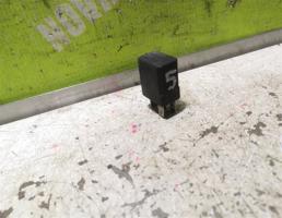 Реле для Fiat Stilo  02-07  запчасти бу