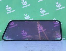 Стекло кузовное глухое левое для VW Transporter T2 T3 79-92  запчасти бу