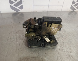 Замок двери задней правой для Renault Logan 2005-2014  запчасти бу