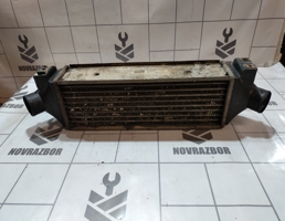 Интеркулер для Ford Transit 06-13  запчасти бу