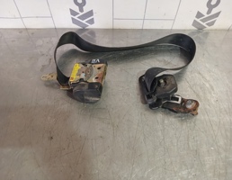 Ремень безопасности для Mazda 323 BA 94-98  запчасти бу