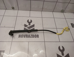 Держатель капота для Ford Focus 1 1998-2004  запчасти бу