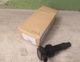 Катушка зажигания с наконечником для Hyundai Solaris 2010-2017  запчасти бу