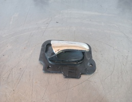 Ручка двери внутренняя правая для Opel Vectra B 1999-2002  запчасти бу