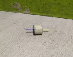 Клапан вакуумный для Nissan Primera P11 96-02  запчасти бу