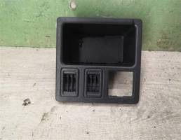 Бардачок для Mitsubishi Space Wagon (N3,N4) 1991-2000  запчасти бу