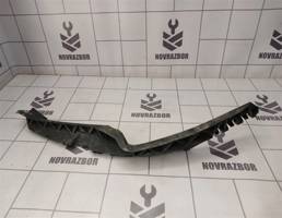 Направляющая переднего бампера правая для Skoda Octavia A5 1Z   04-13  запчасти бу