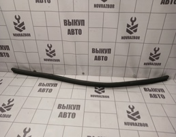 Уплотнитель капота для Renault Megane 3 09-16  запчасти бу