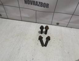 Болт для Opel Zafira A 99-05  запчасти бу