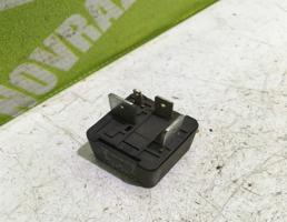 Реле для VW Passat  B3  1988-1993  запчасти бу