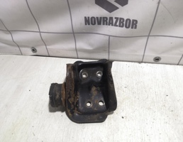 Кронштейн двигателя передний для Mazda 626 (GE) 1992-1997  запчасти бу