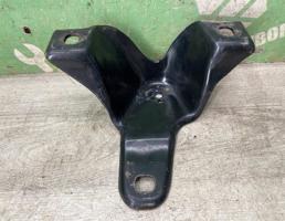 Кронштейн двигателя правый для Ford Focus 1 1998-2004  запчасти бу