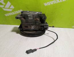 Компрессор кондиционера для Honda Logo  запчасти бу