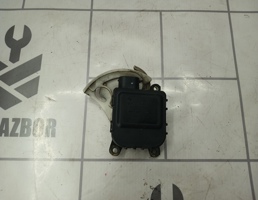 Моторчик заслонки отопителя для VW Passat B5 96-00  запчасти бу