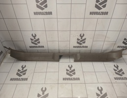 Обшивка багажника для Mazda 626 (GE) 1992-1997  запчасти бу