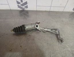 Цилиндр сцепления рабочий для Audi A6 (C4) 1994-1997  запчасти бу